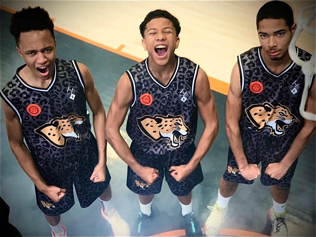 Maillot personnalisé en sublimation pour la pratique du basket ball